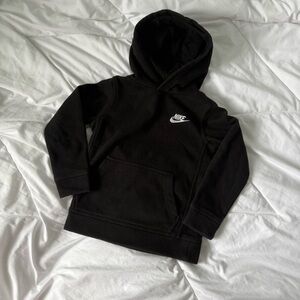 Kids Nike Black Hoodie Size 6 Medium Pockets Embroidered